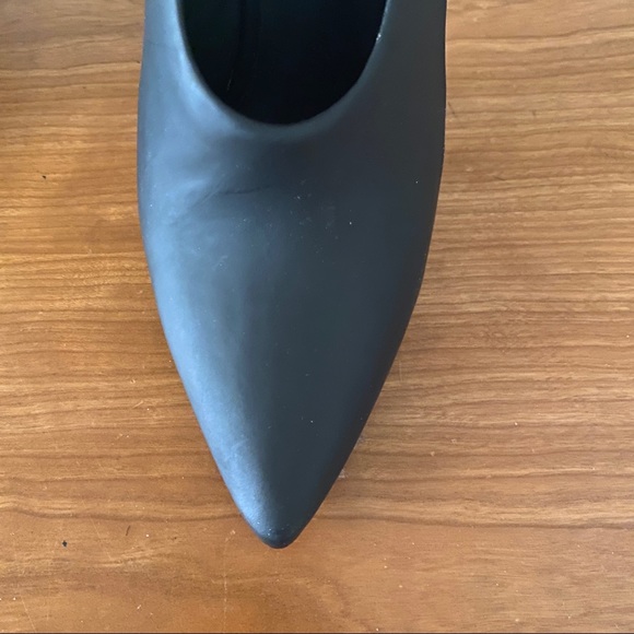 Tibi black leather stilettos with beige snakeskin look accents - Picture 7 of 14